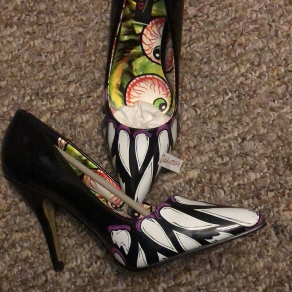 Iron Fist Timmy Chew Eyeball Fan Stripper Punk Goth Club Wild - Picture 3 of 3